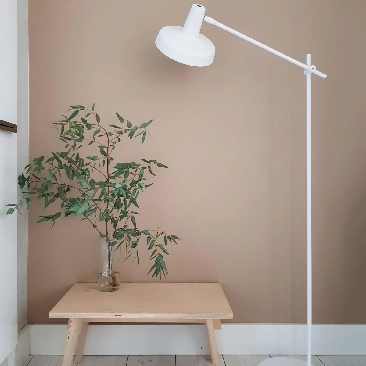 Anzu Floor Lamp Palace, White - Image 3