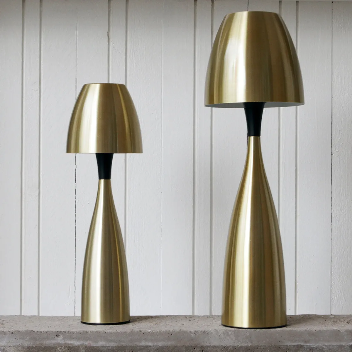 Aquatic Table Lamp LED Small, Grey - Image 4