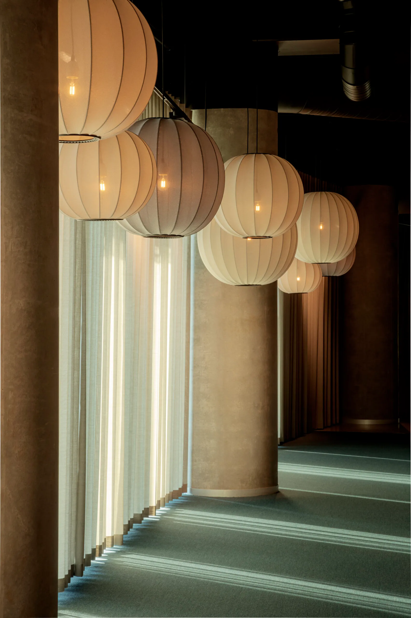 Artlix Hanglamp Rond 75 cm, Perle Wit | Lights & Lamps Artlix Hanglamp Rond 75 cm, Perle Wit - Afbeelding 3