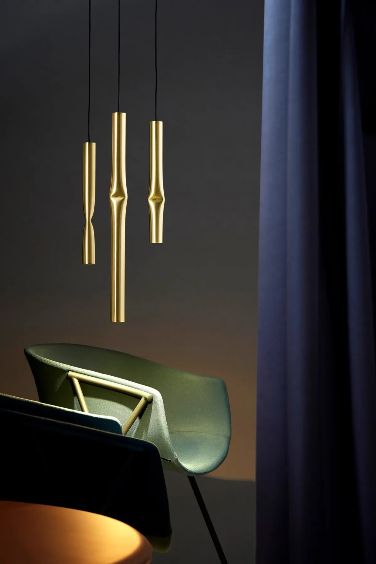 Pillars T-3735S Pendant, Satin Gold / Black - Image 4