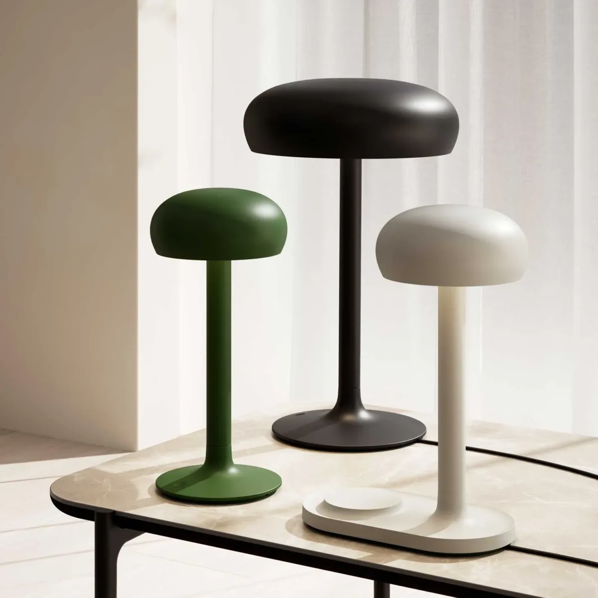 Sassi Portable Lamp, Black - Image 4