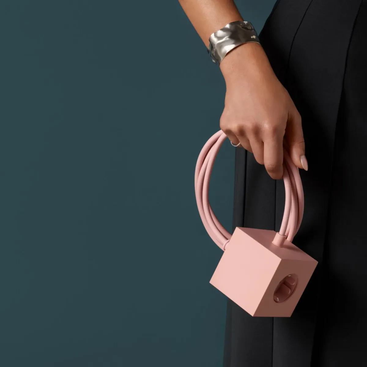 Viereckige 1 Verlängerungskabel mit USB / Magnet, Old Rosa – Bild 5