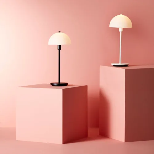 Vernac X Tischlampe, Schwarz
