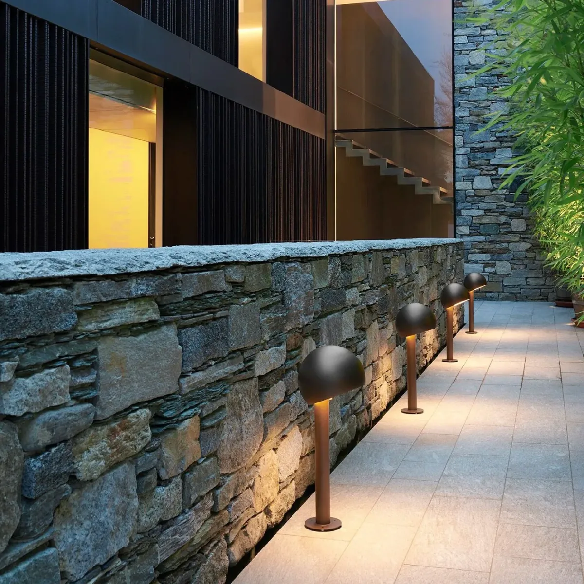 Zeidler 329 Bollard - Image 2